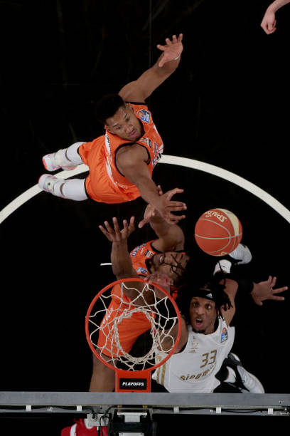 一个精彩案 一个精彩案